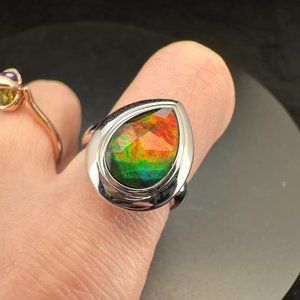 Natural Canadian Alberta Ammolite size 5 ring in 925 Stering Silver